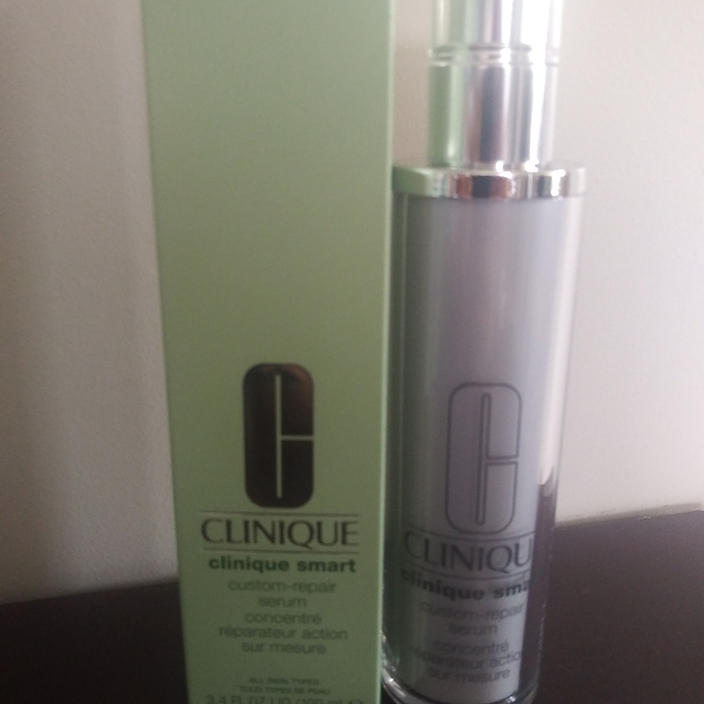 Clinique Smart custom repair serum